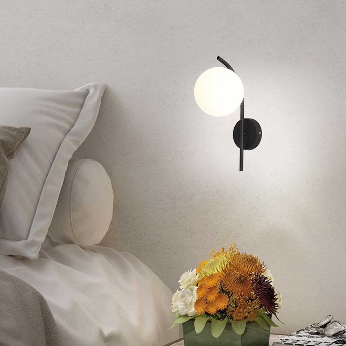 applique murale en metal noir